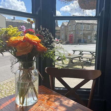 The Bay Horse, Masham Hotel Exterior photo